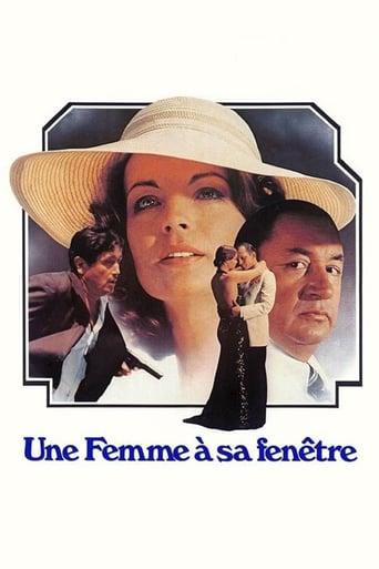 Une femme à sa fenêtre poster