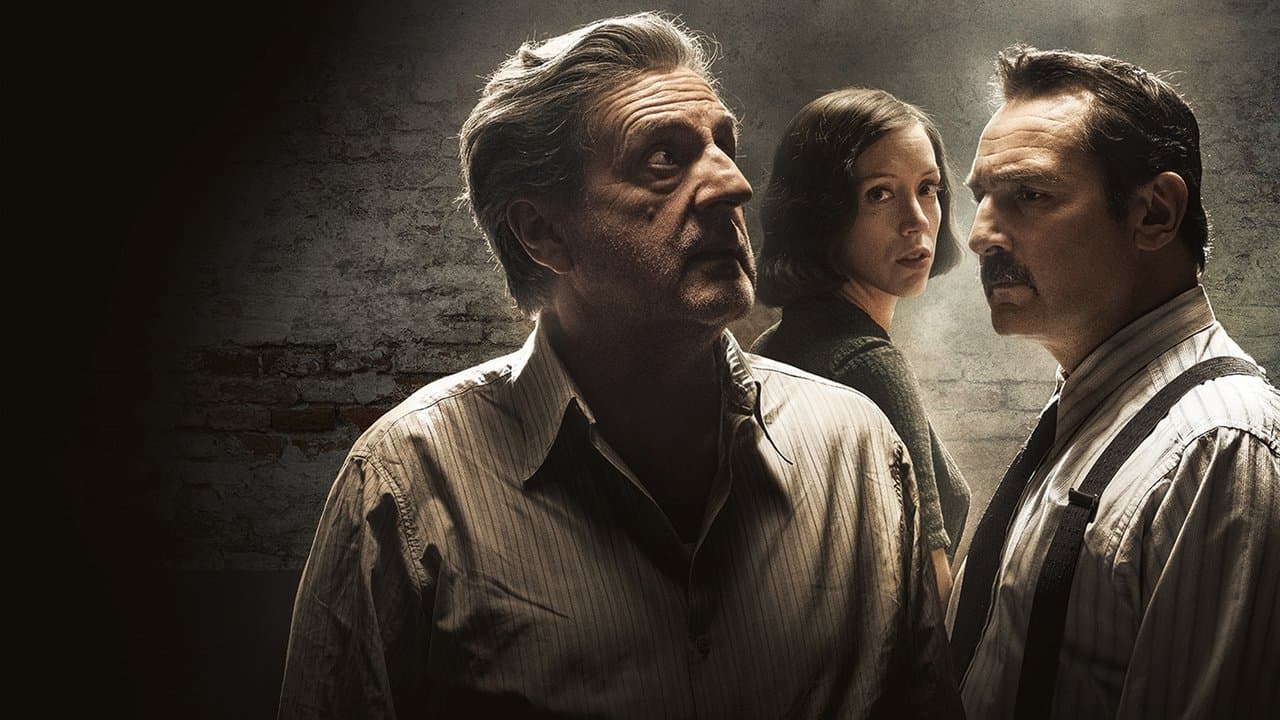 Adieu monsieur Haffmann backdrop