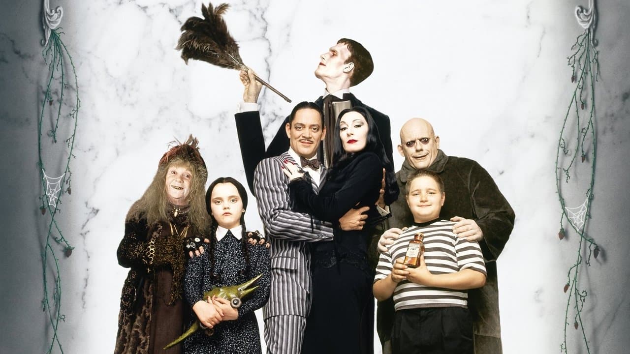La Famille Addams backdrop